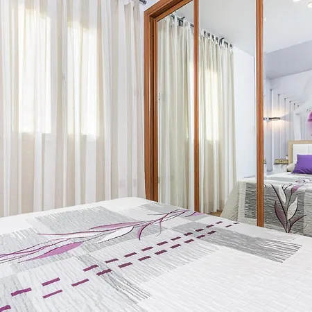 Luxury With Terrace Apartment *