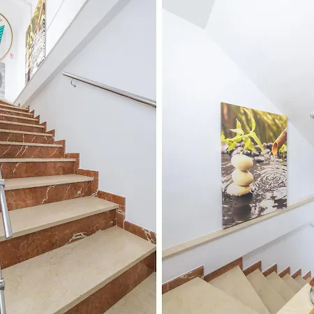 Apartmán Luxury With Terrace