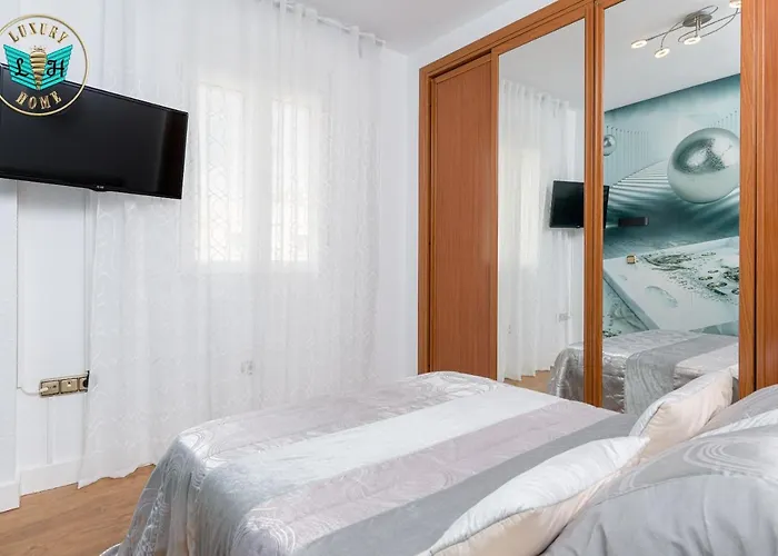 Lägenhet Luxury With Terrace Málaga